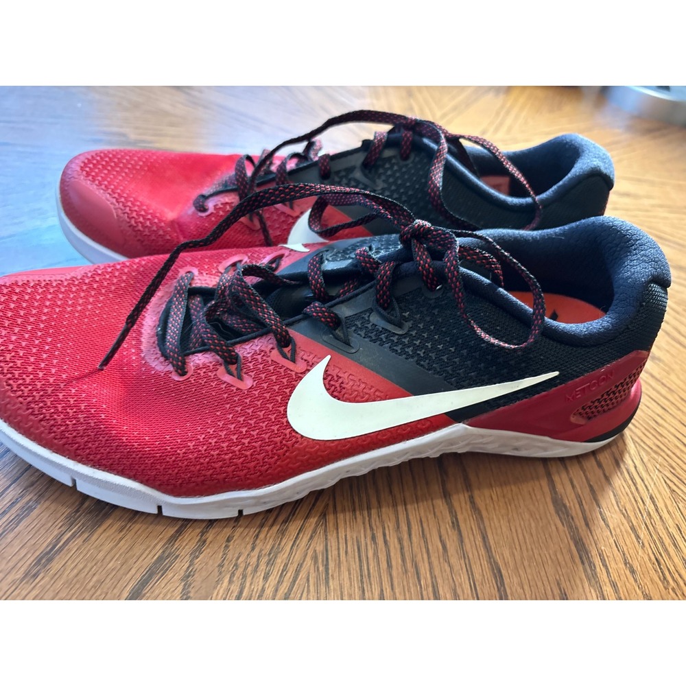 Nike Metcon Red Black White Mens Training Gym Workout Shoes Size 9.5 - Picture 3 of 7